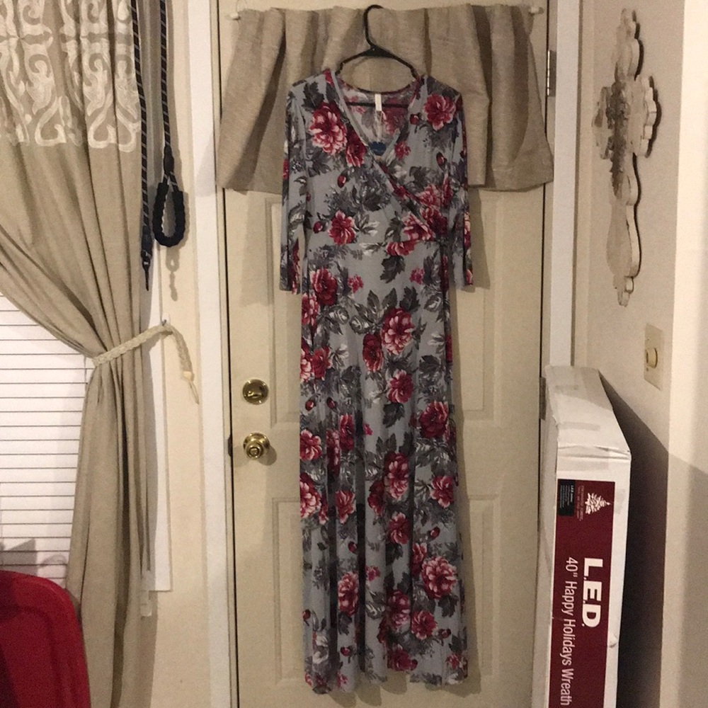 Maternity/regular maxi floral dress